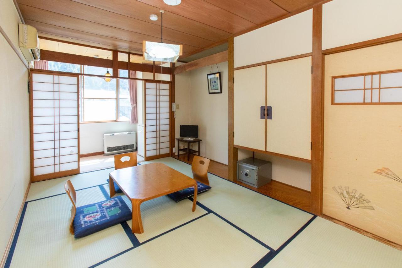 Tabist Hana Hotel Takinoya Aizu-Yanaizu Exteriör bild